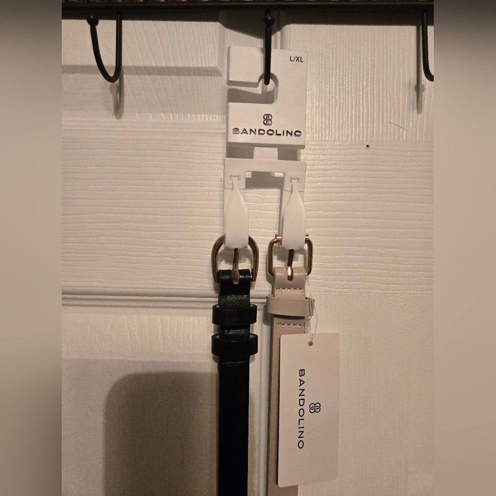 Bandolino Black and Cream Belts